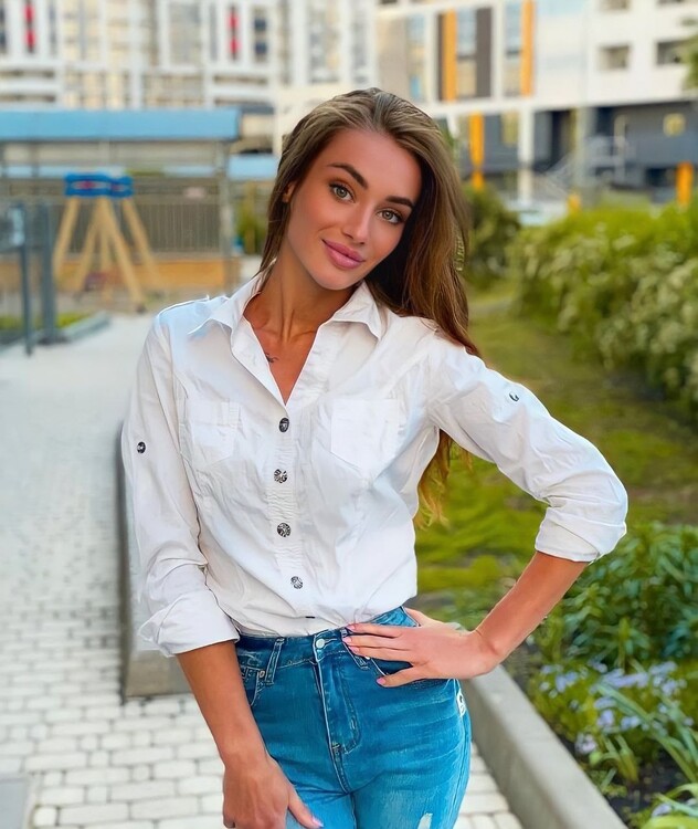 Elena poland brides dating