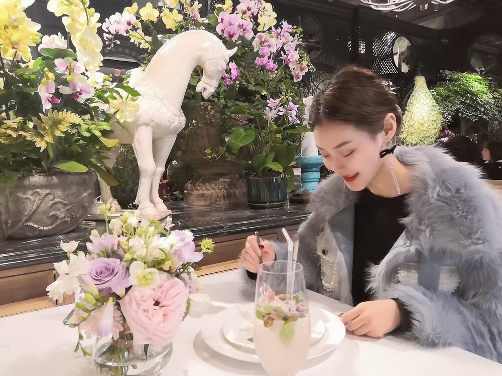 baixiaoying romanian brides dating