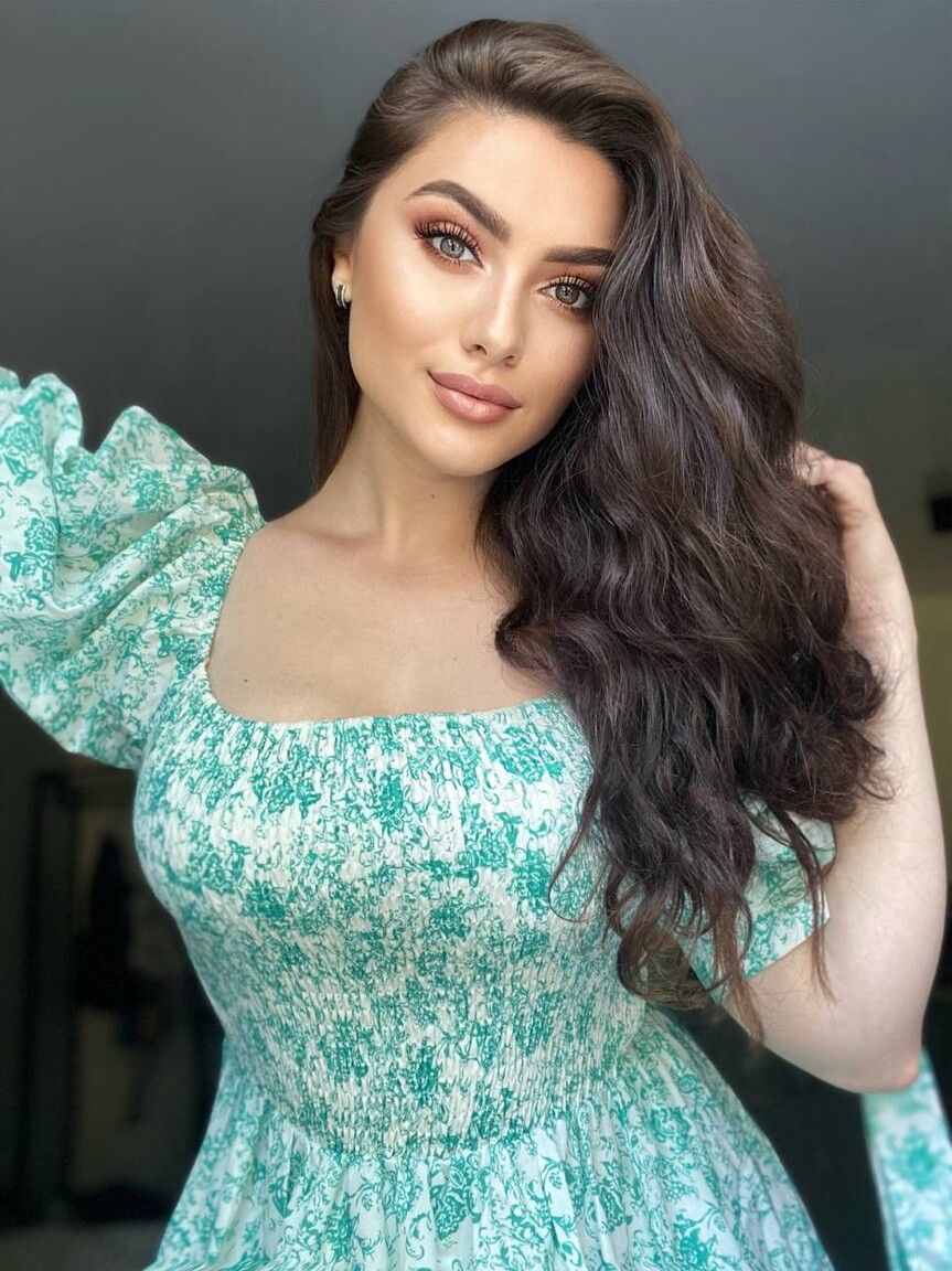 Nastya date cure brides les bains 2019