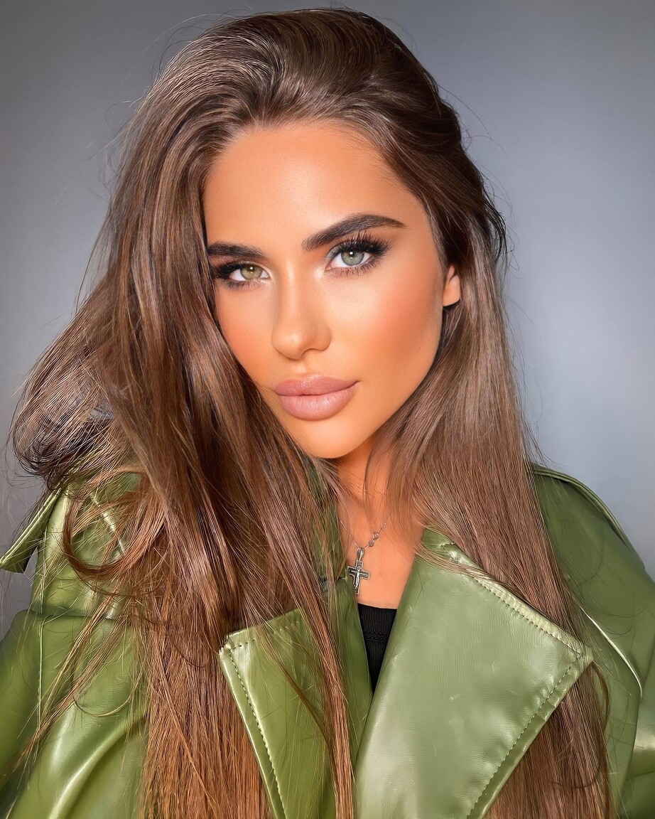 Evgenia dating internationally