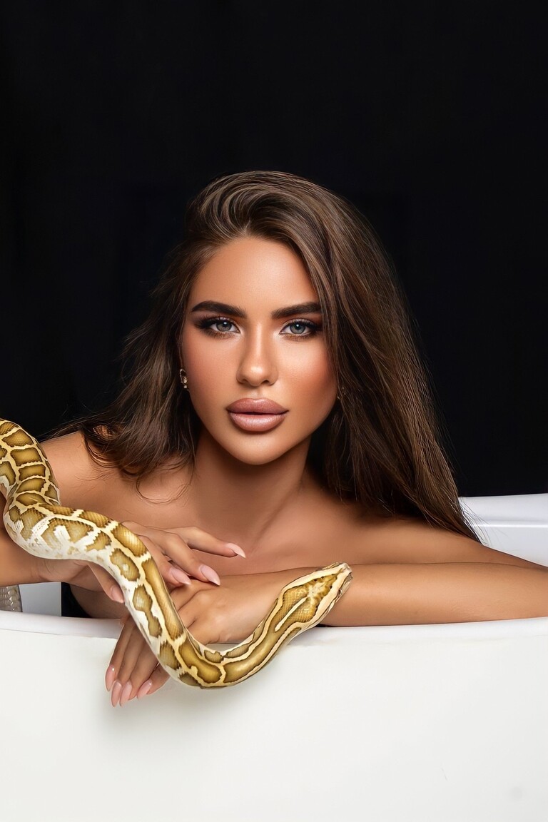 Evgenia dating internationally