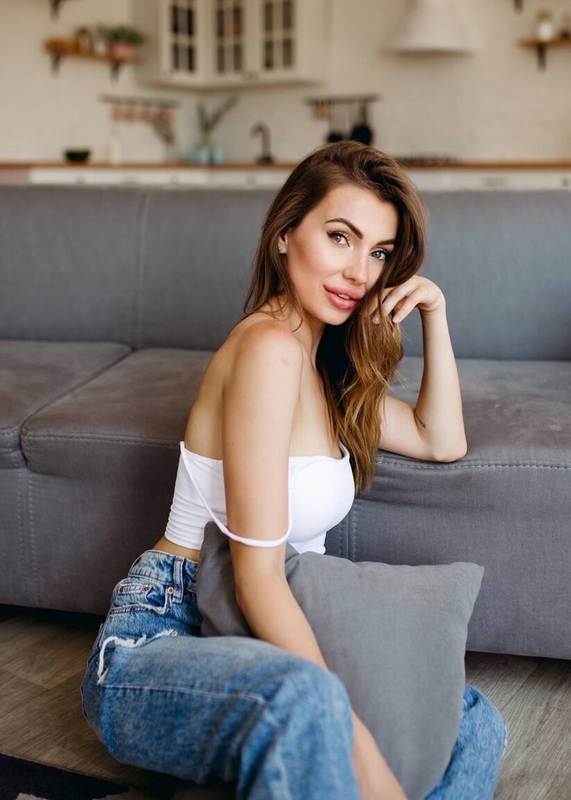 Nastya dominican brides dating