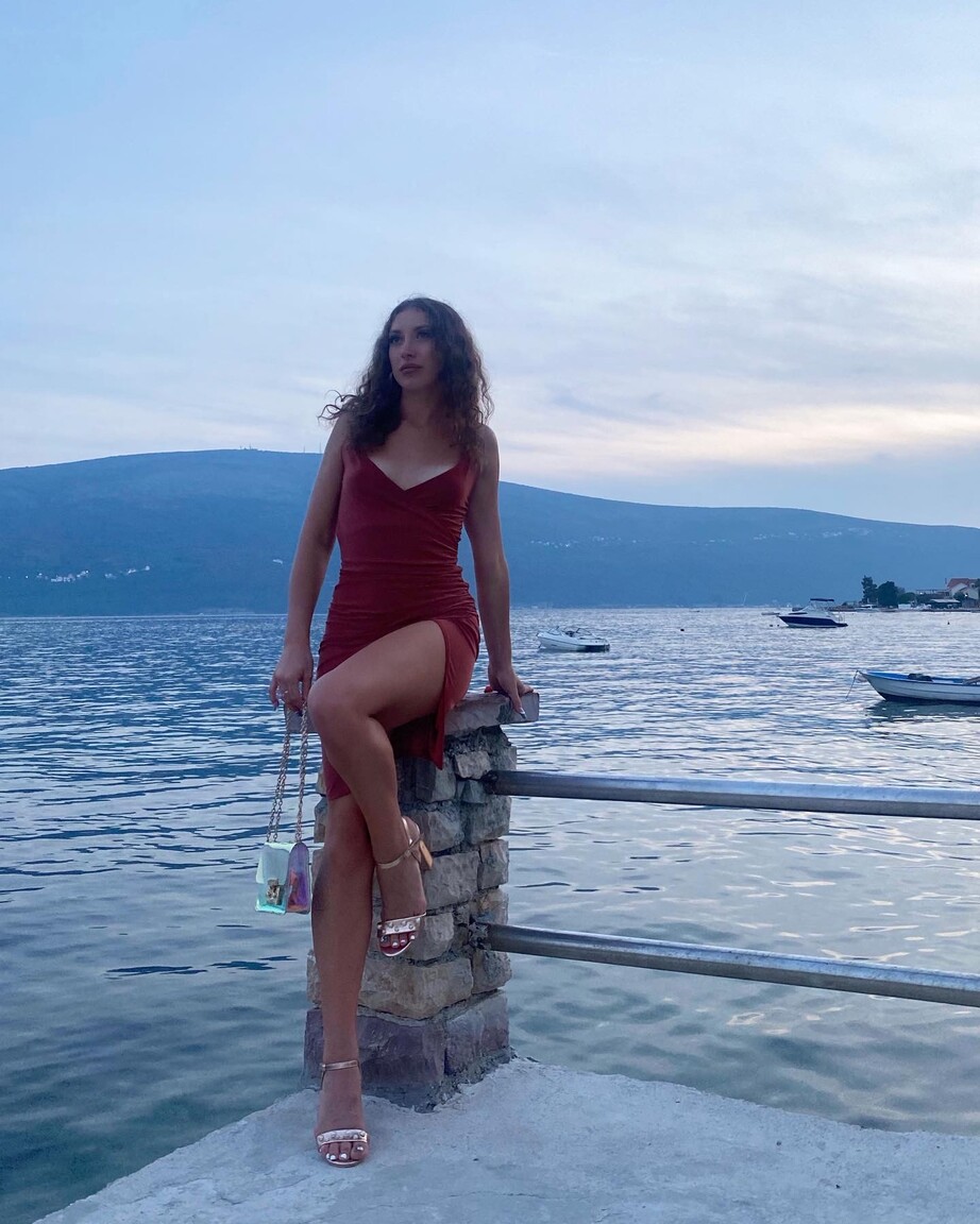 Anastasia international dating group