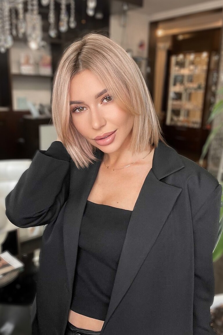 Maria international dating london