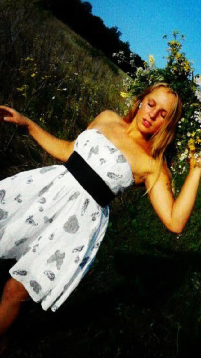 Elena  international dating relationships