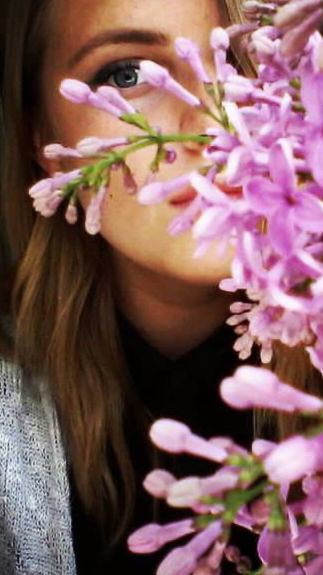 Elena  international dating relationships