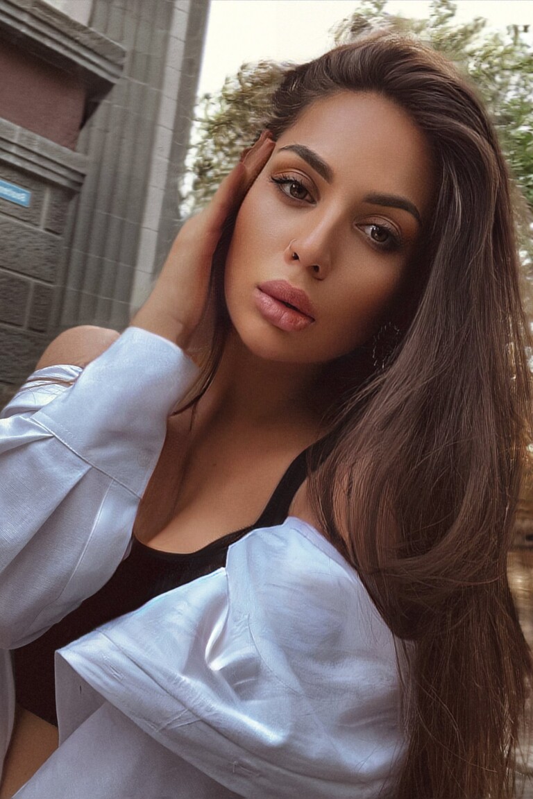 Anna international niche dating