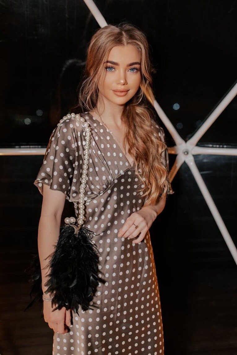 Julie mauritius brides dating