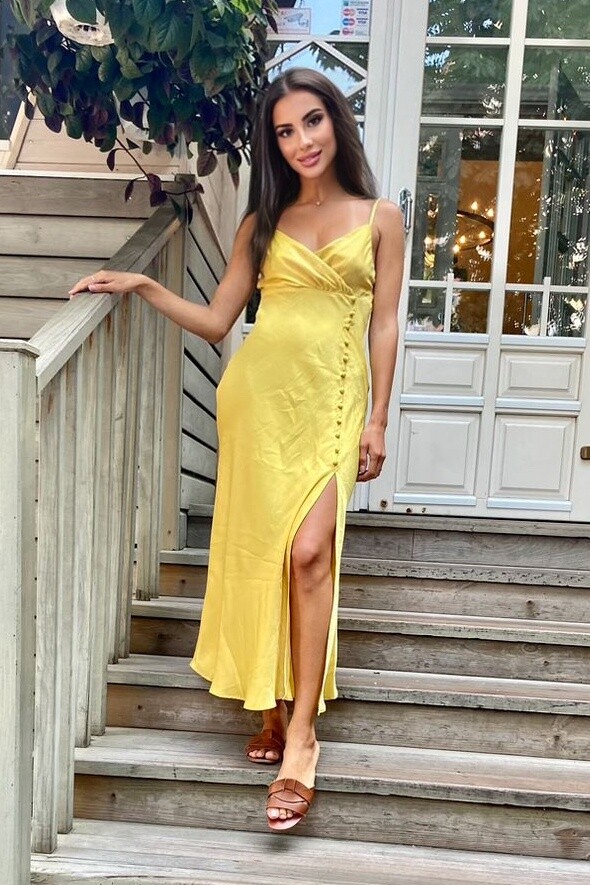 Anastasia romanian brides dating