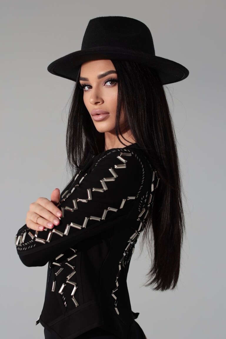 Daria 7 brides dating site