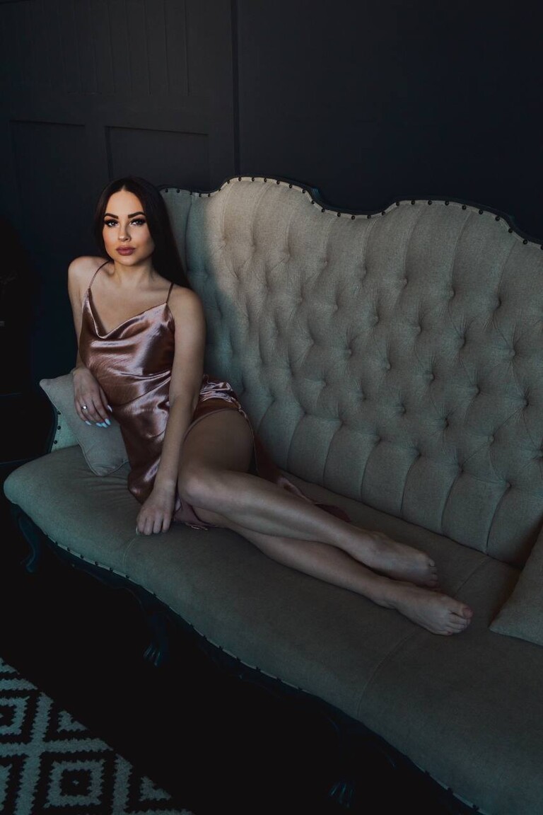 Nastya blind date bride jillian hart