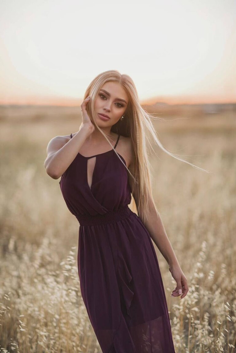 KAMILA bride date night idea