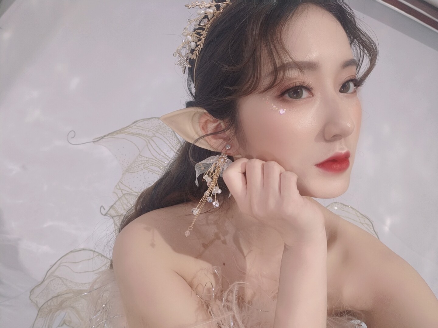 zhaoyue dating internationally