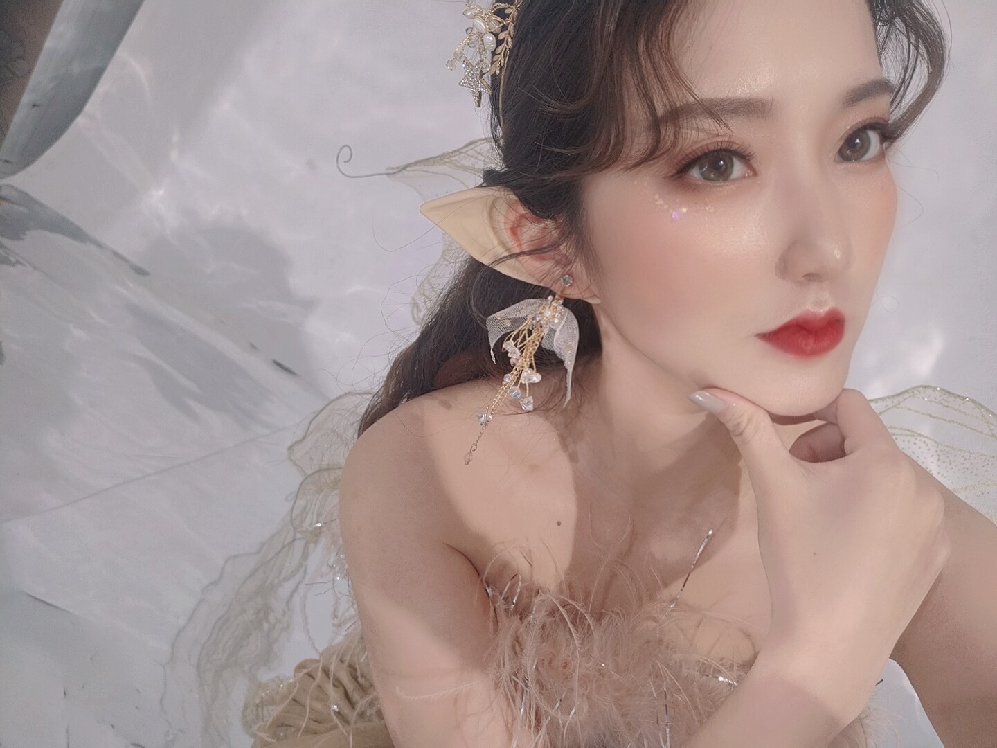 zhaoyue dating internationally