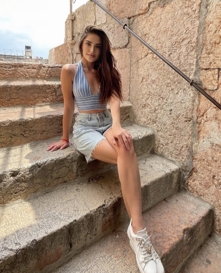 Victoria how to marry russian girl