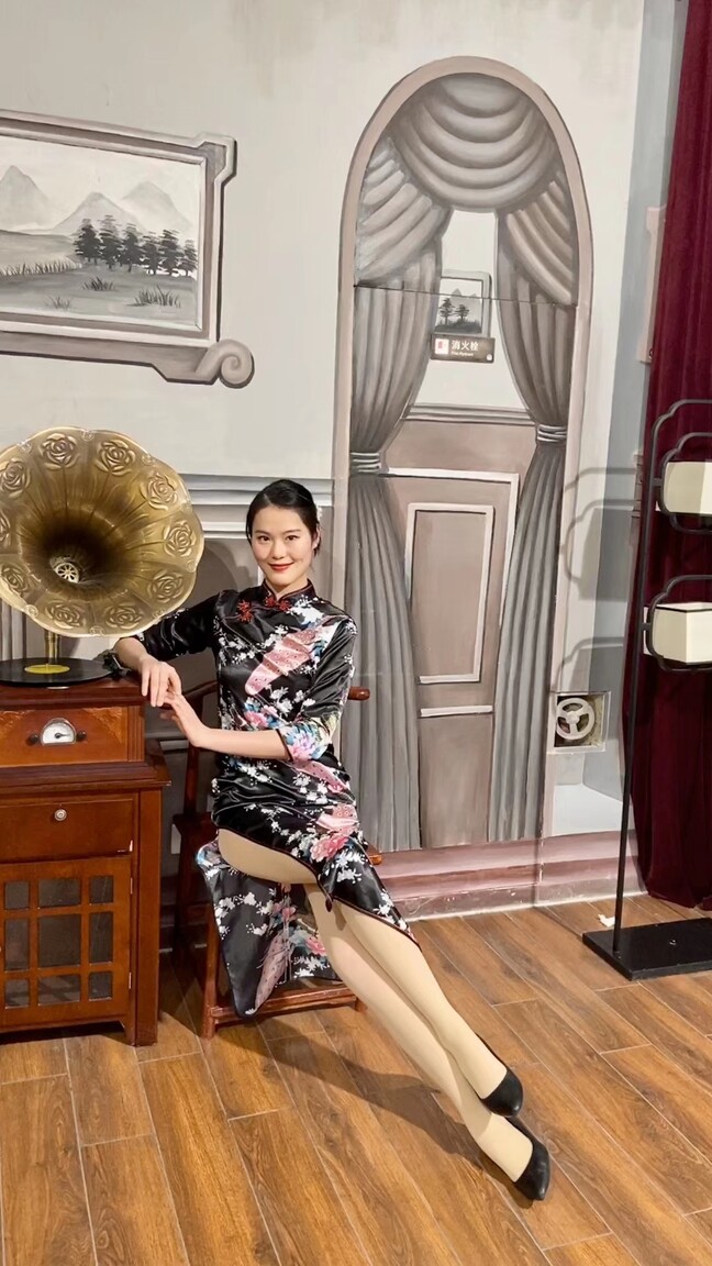 zhangyuanyuan international dating free online