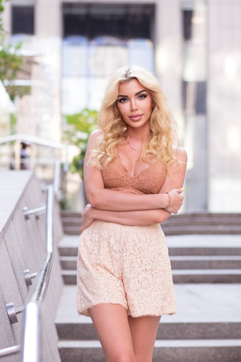 Julia international dating over 40