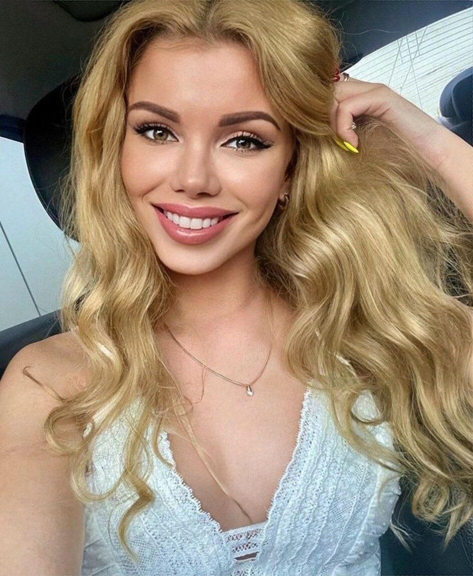 Julia international dating over 40