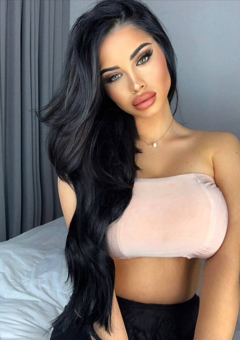 Paula international dating page