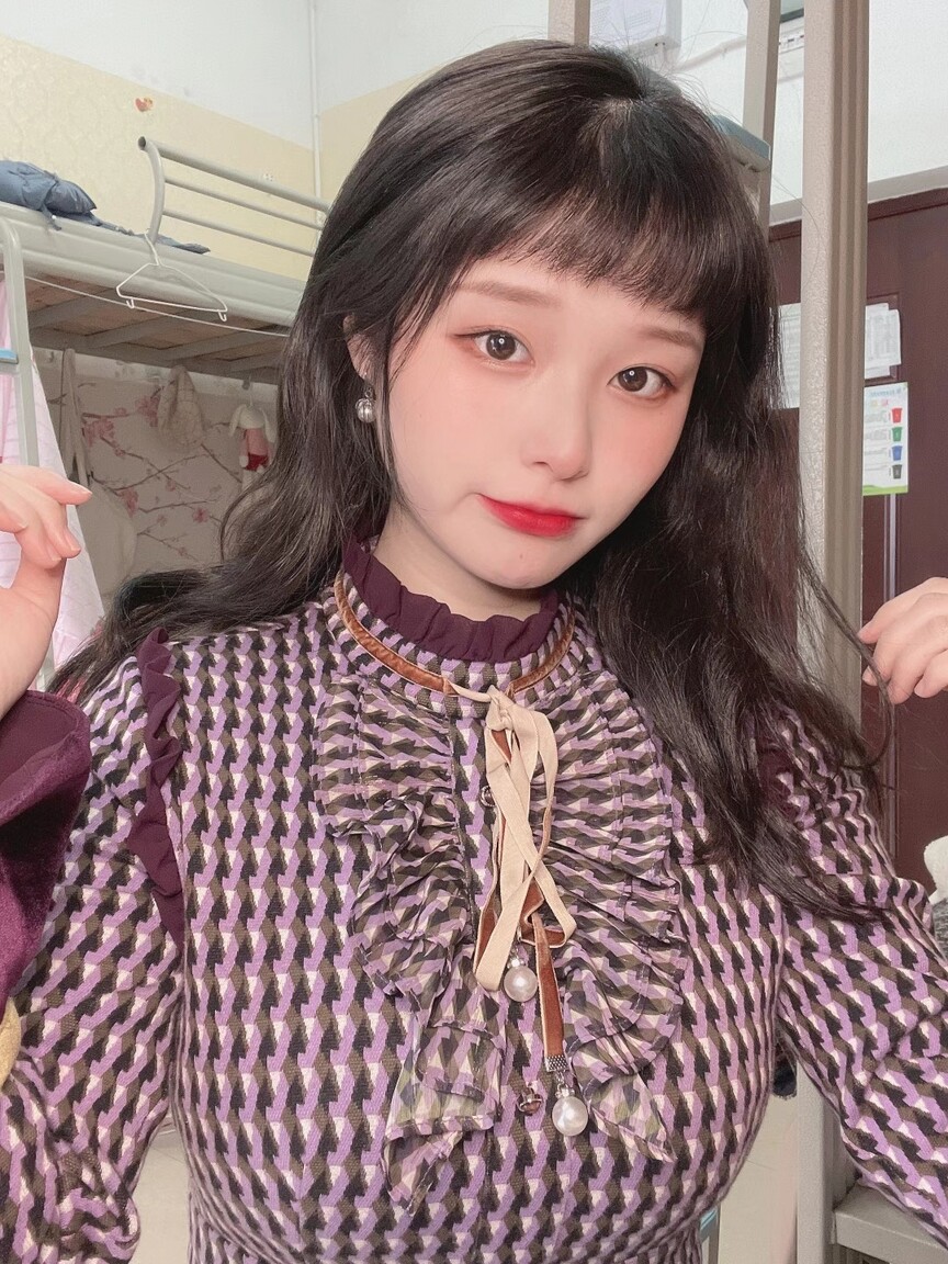 CAOSIWEN international dating poland