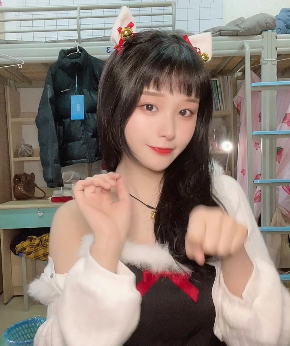 CAOSIWEN international dating poland