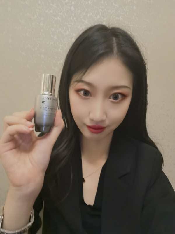 zhongyiwen international dating prague