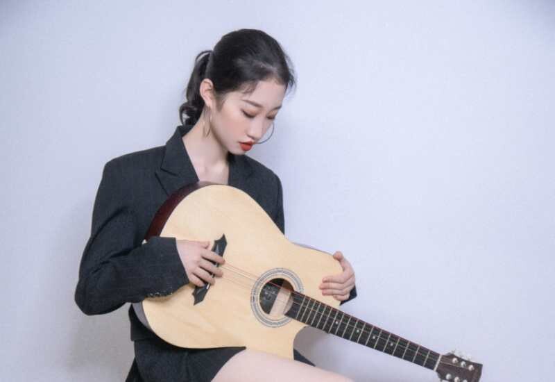 zhongyiwen international dating prague