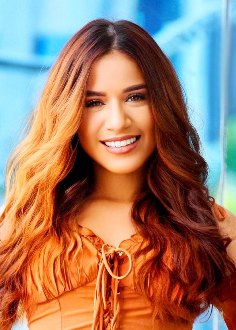 Nahomi international dating real