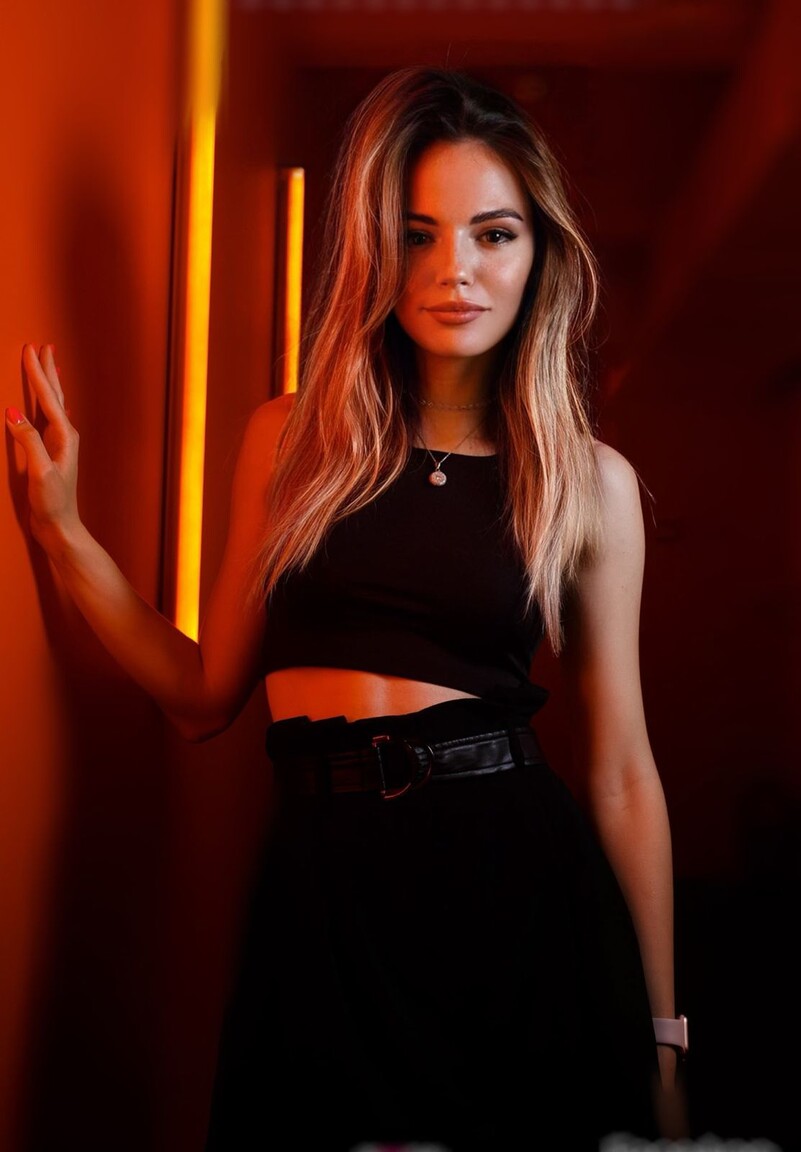 ANYA international dating relationships