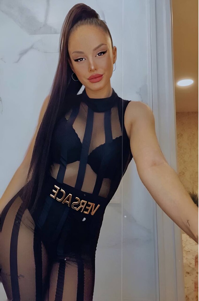 Sandra international dating sign up