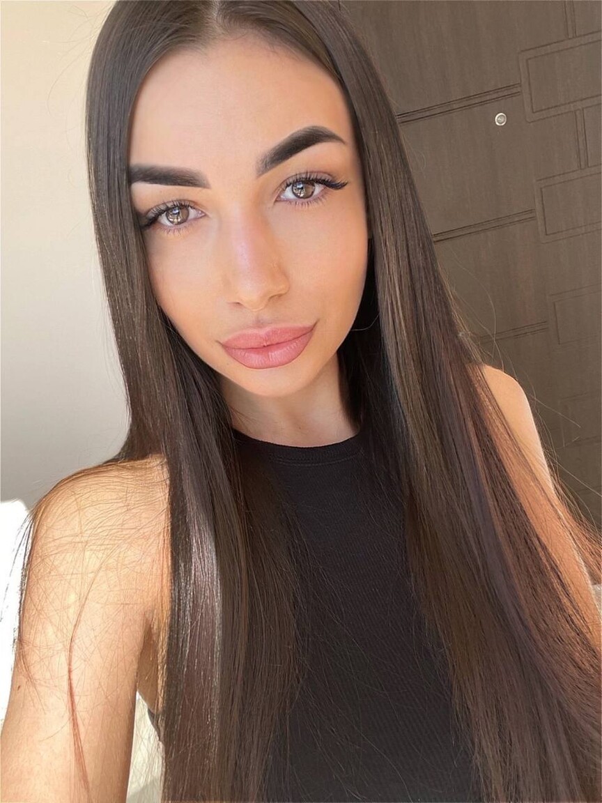 IRENKA international dating sites italy