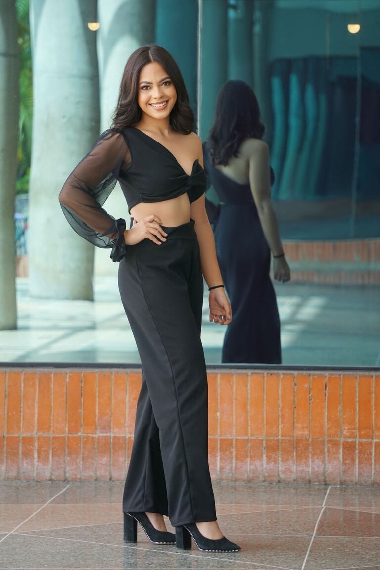 Esthefany international jewish dating