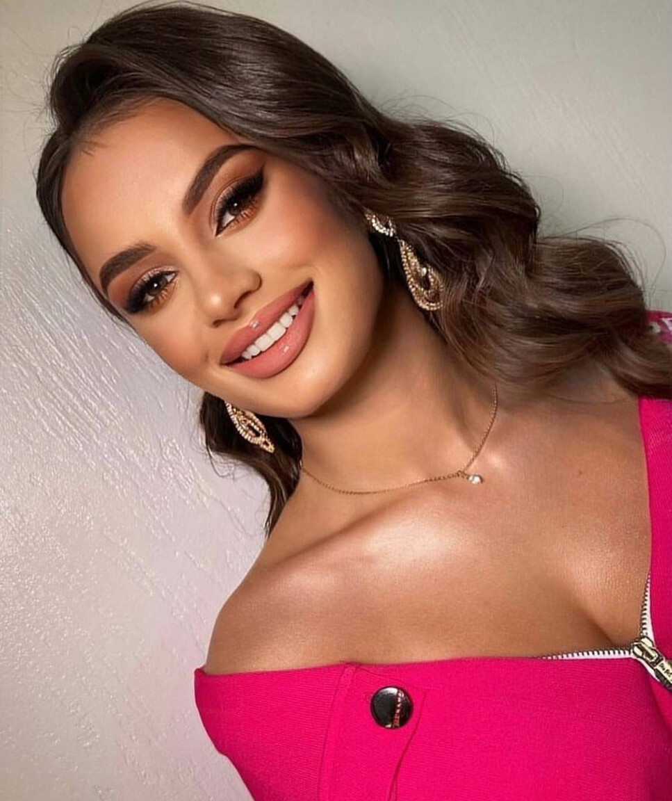 Natali international travel dating sites