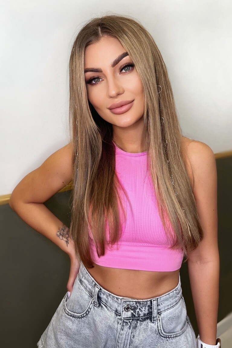 Anna latin brides dating