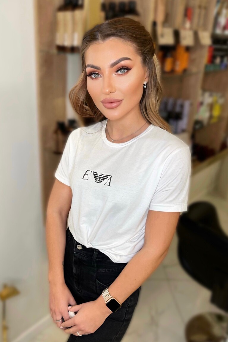 Anna latin brides dating