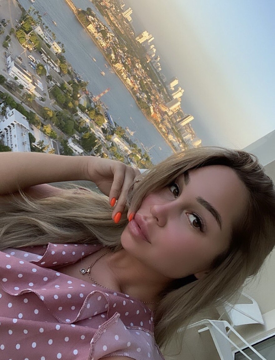 Zhanna romanian brides dating