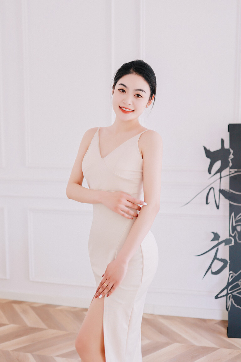 Chen Meng Qi african bride dating