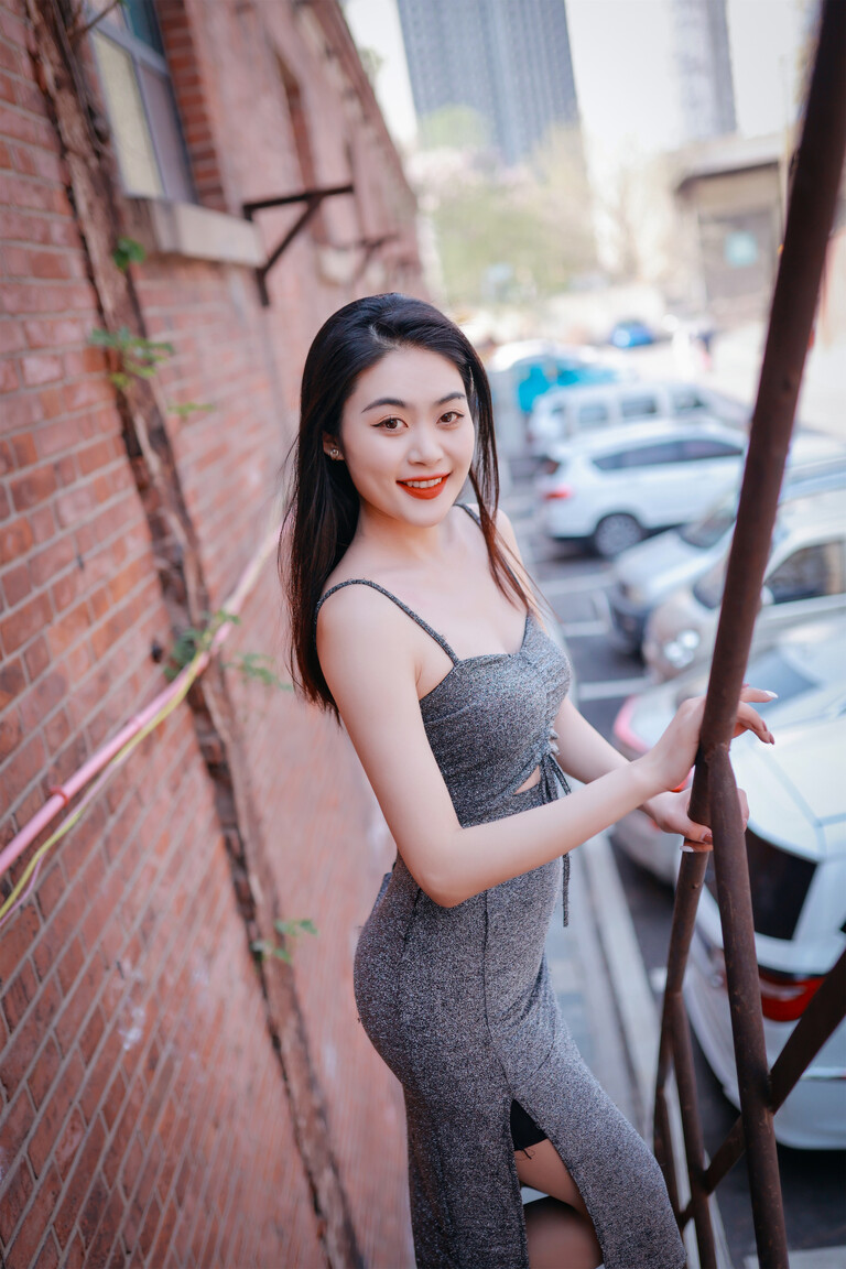 Chen Meng Qi african bride dating