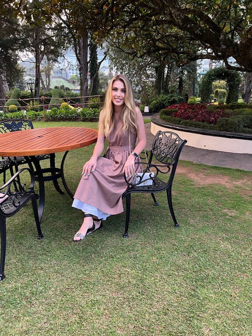 Aleksandra asian dating bride