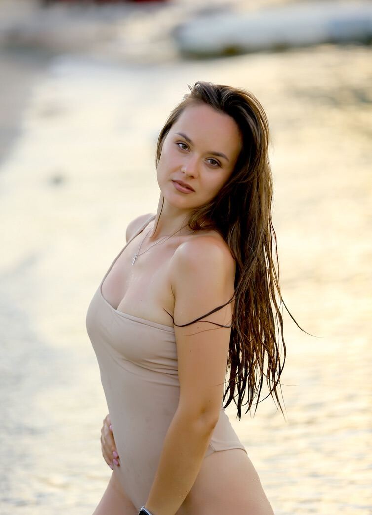 Vasylyna brides bay dating ladies online