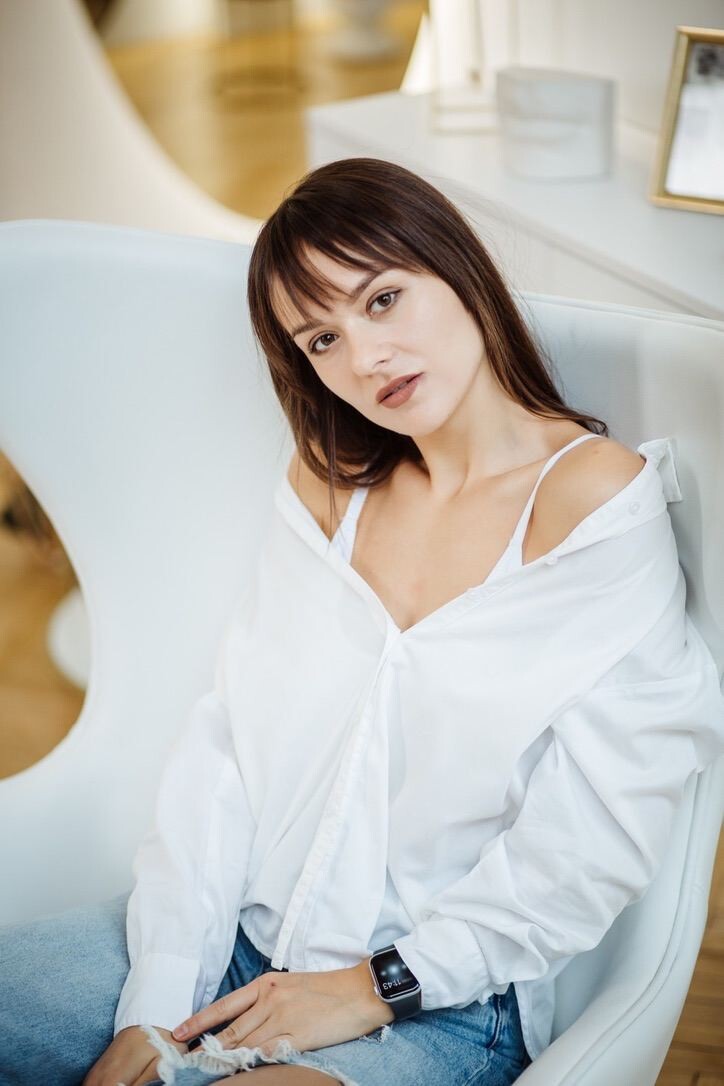 Vasylyna brides bay dating ladies online