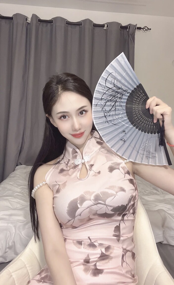 Shengwei23 dating a international student