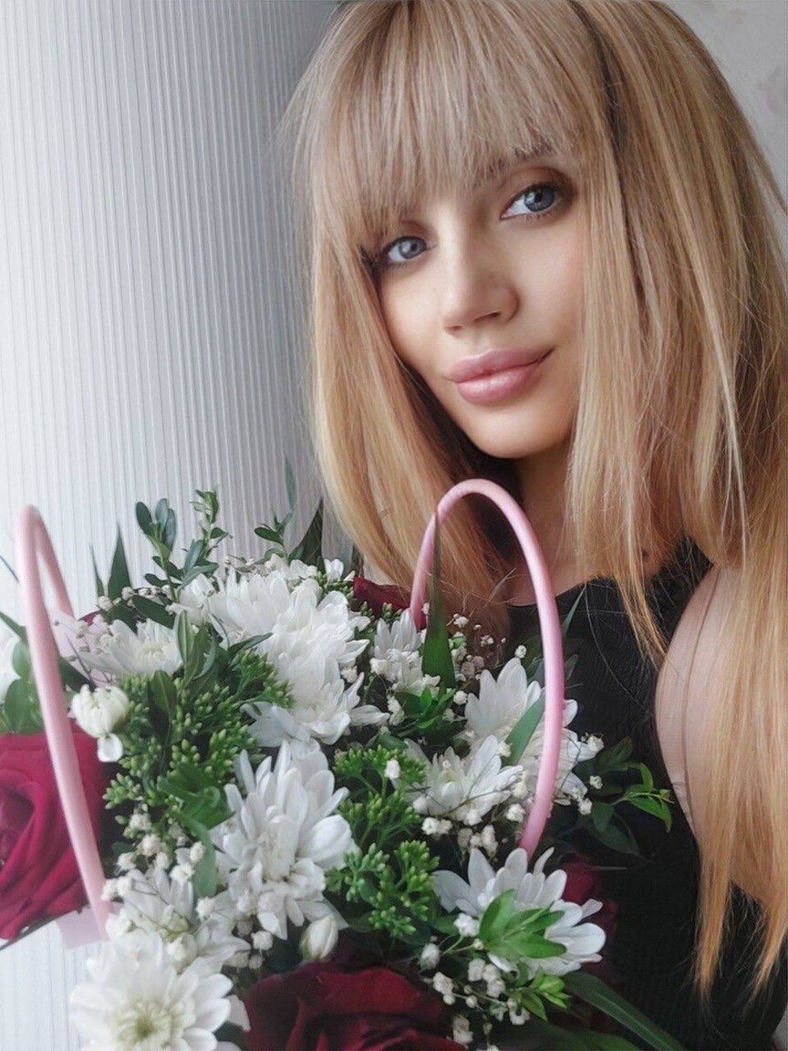 Elena dating international free