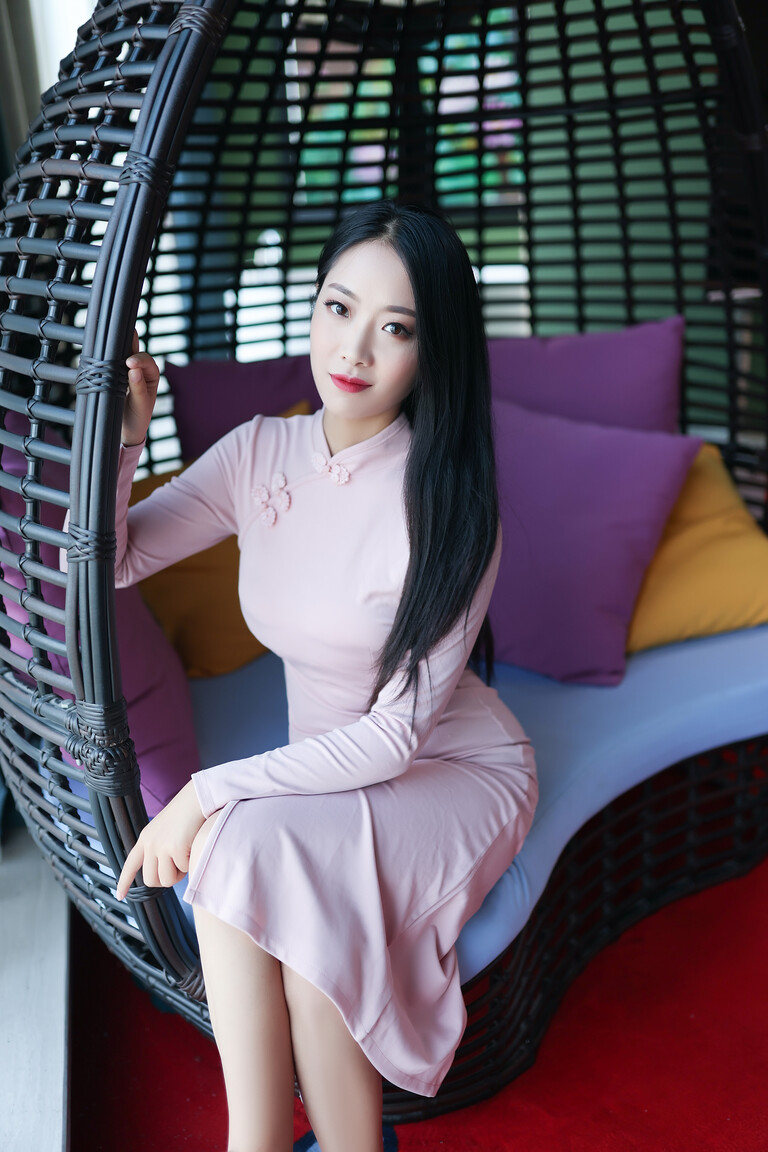 wangxiaowan dating with international student