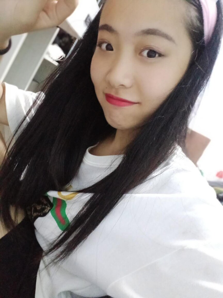 wangxiaowan dating with international student