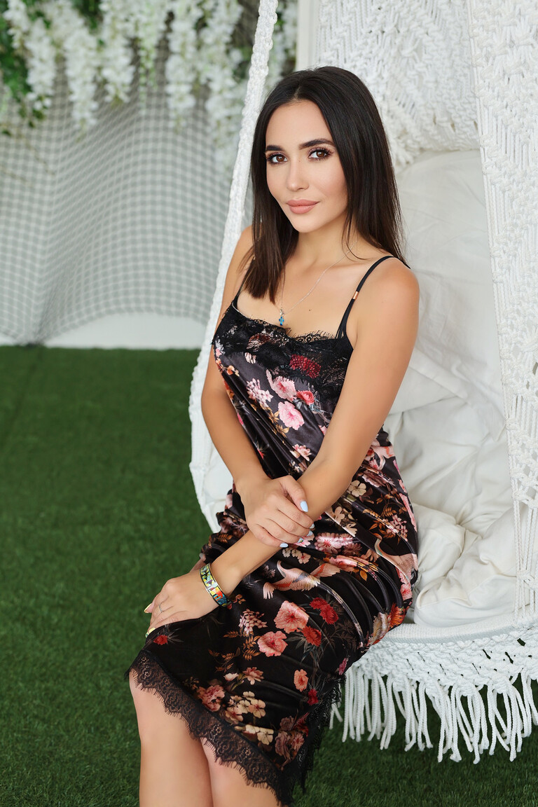 Renata international dating norway