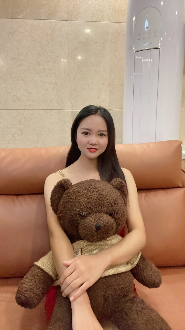 Zhou Sha Sha international dating sites italy