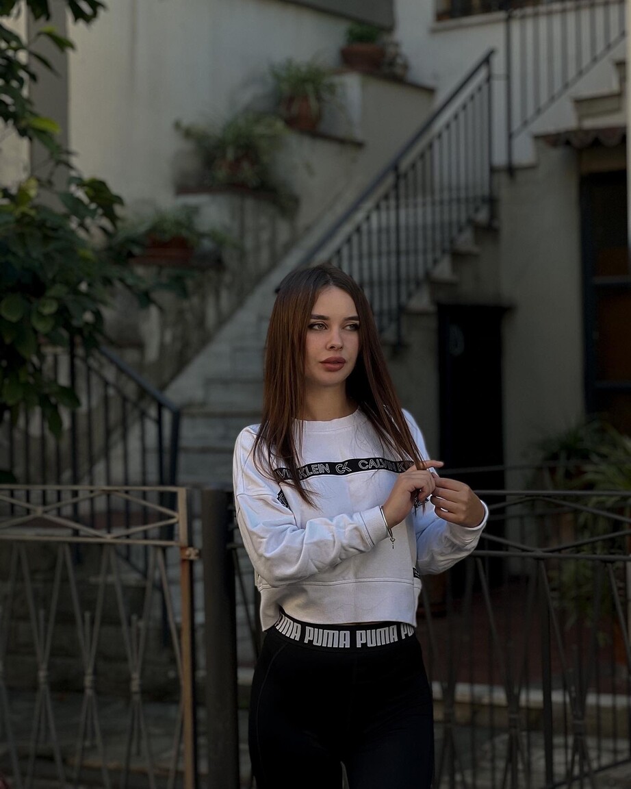 Taya rose brides dating site