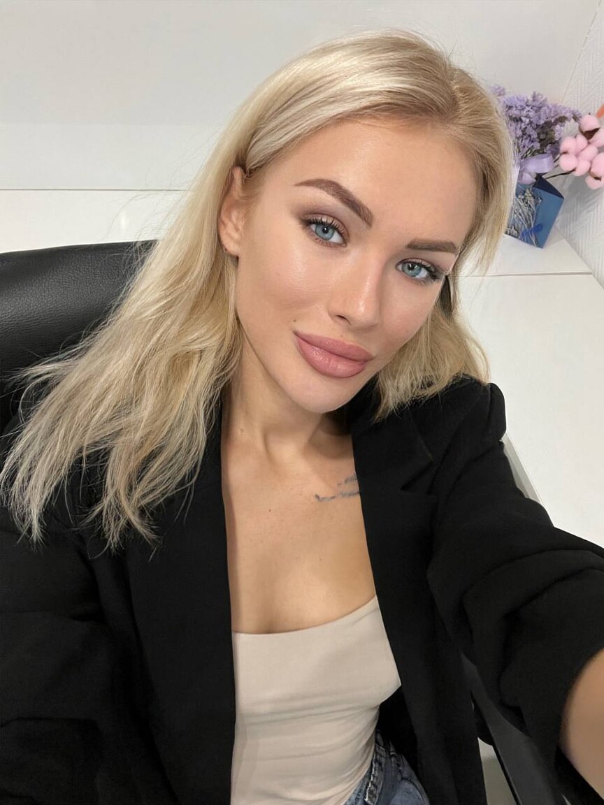 Julia uzbek brides dating