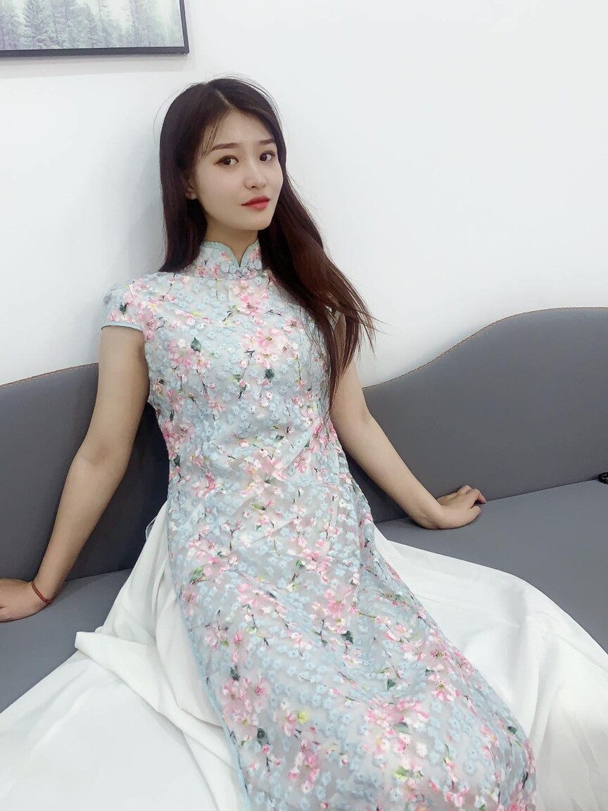 wangyue what is a russian bride